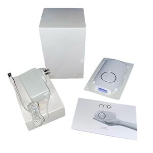 Iluminage Beauty Me Chic - At-Home Permanent Hair-Reduction System